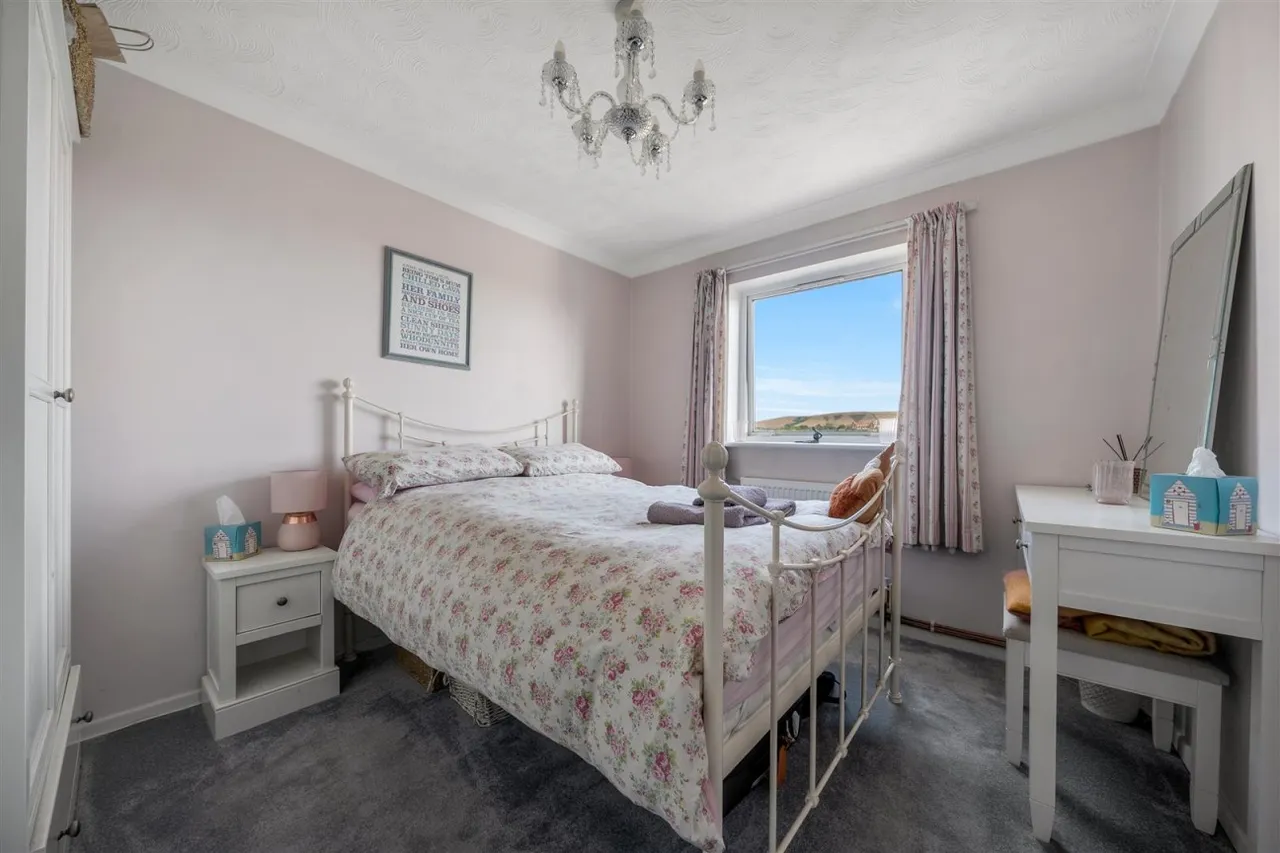 Sandringham Court, Swanage, BH19, photo 12