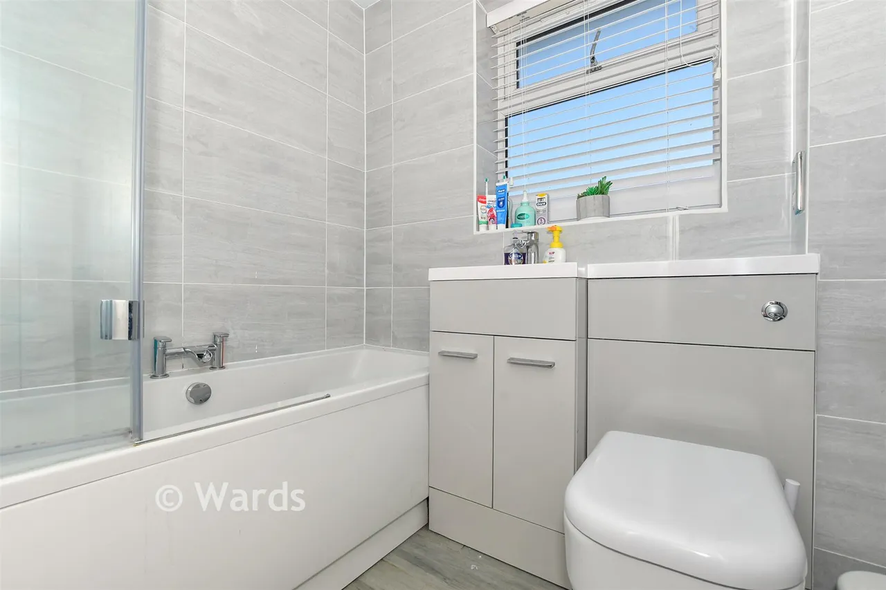 Alen Square, Staplehurst, TN12, photo 10