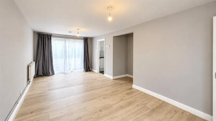 Langdale Close, Felixstowe, IP11, photo 2