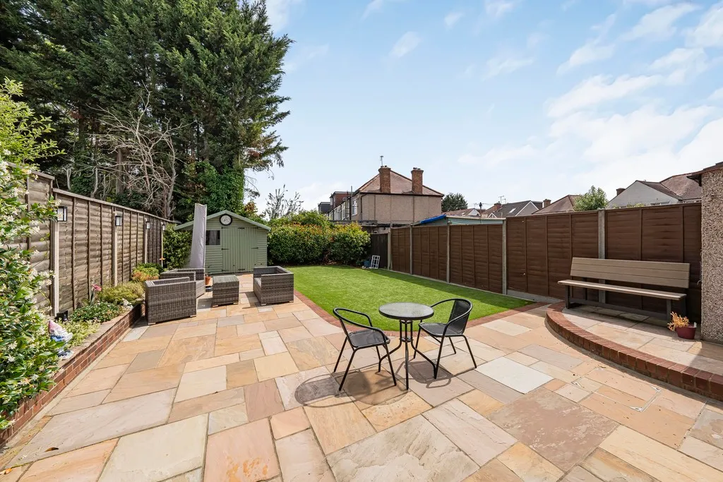 Merton Way, Hillingdon, UB10, photo 3