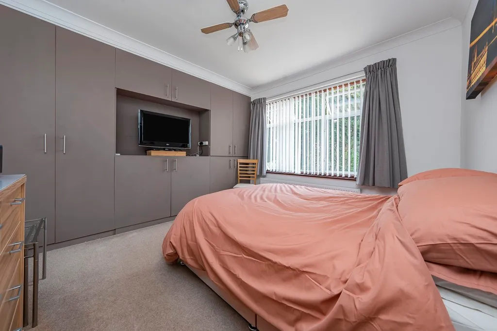 Merton Way, Hillingdon, UB10, photo 27