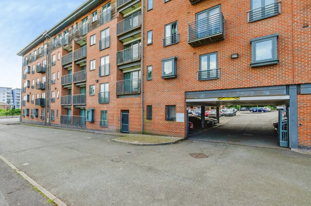 1 bed flat for sale, Wolverhampton Street, Walsall, WS2