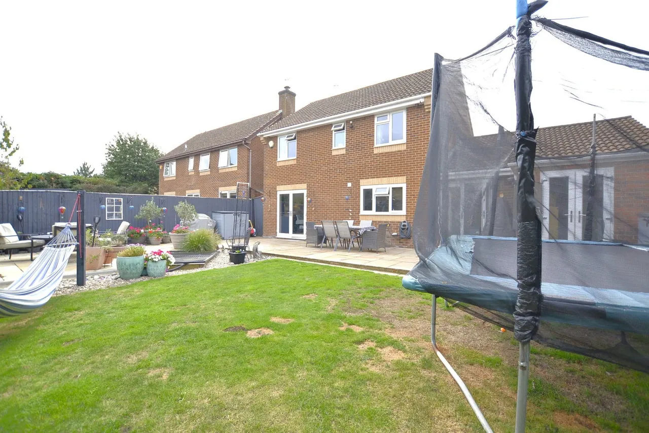 Vernal Close, Abbeymead, GL4, photo 21