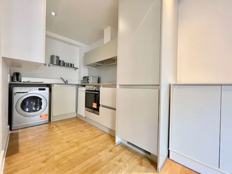 Hereford Road, London E3 2FP, photo 2