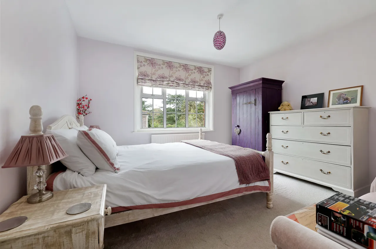 Church Road, Horley, RH6, photo 8