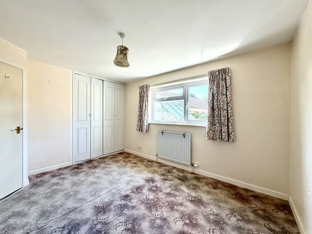 Keevil Avenue, Calne, photo 6