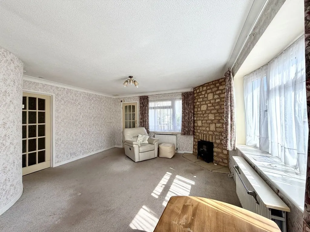 Keevil Avenue, Calne, photo 5