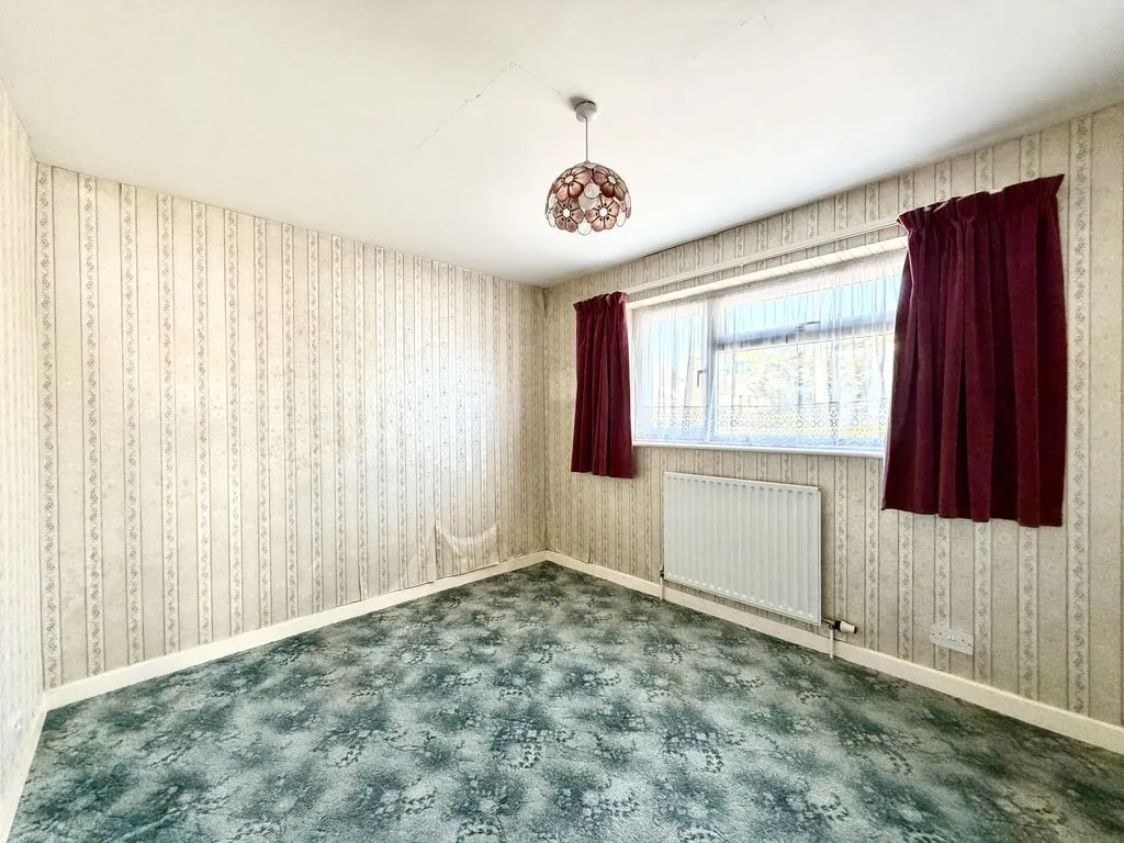 Keevil Avenue, Calne, photo 8