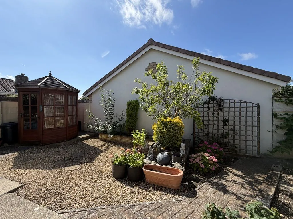 Keevil Avenue, Calne, photo 12