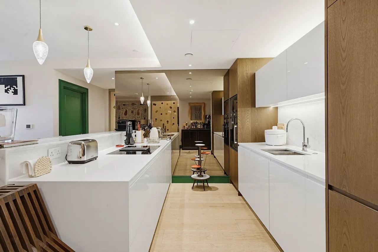 Harbour Avenue, Chelsea Harbour, London, SW10 0HQ, photo 4
