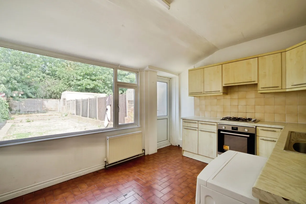 Stokes Road, East Ham, London, E6, photo 14