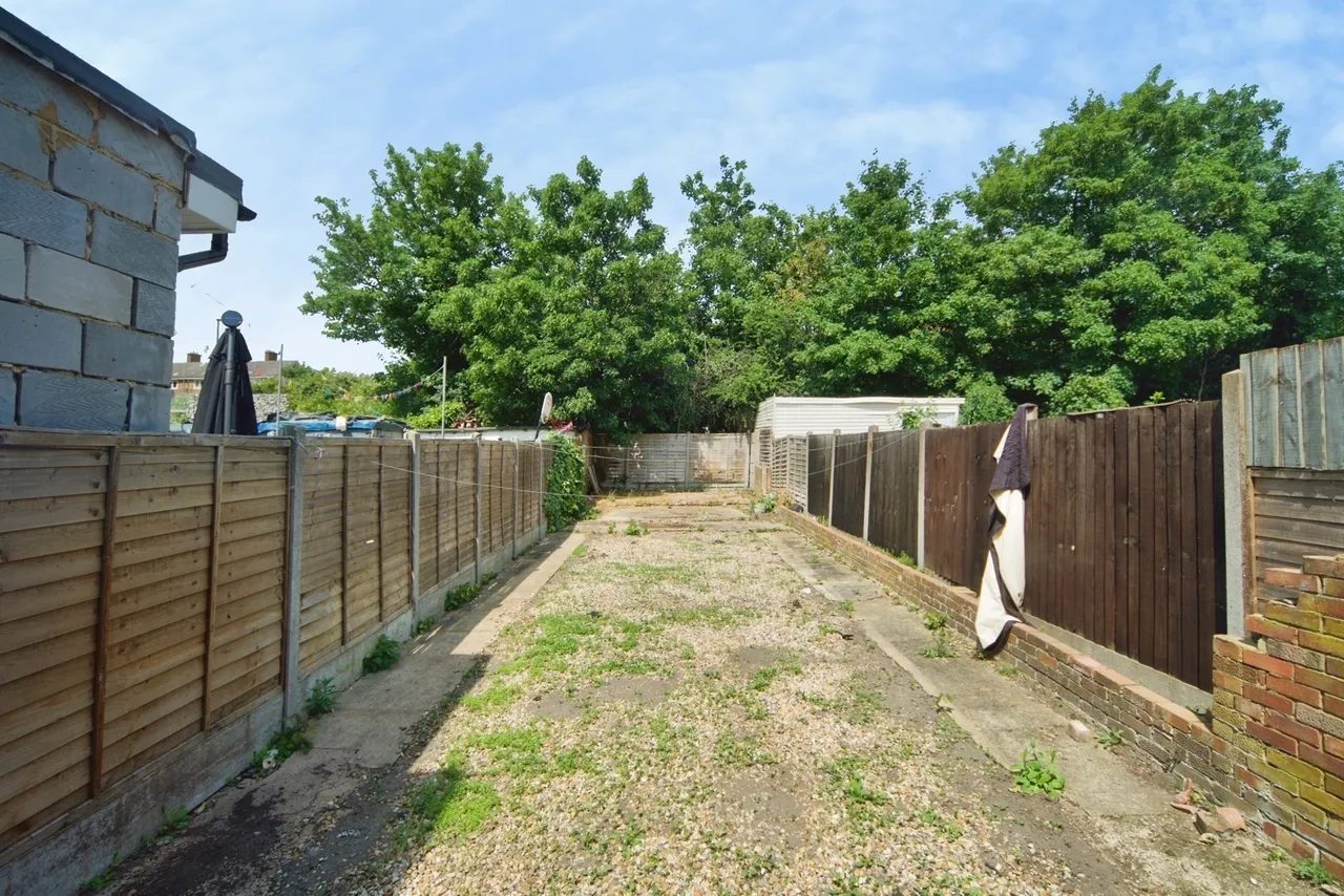 Stokes Road, East Ham, London, E6, photo 16
