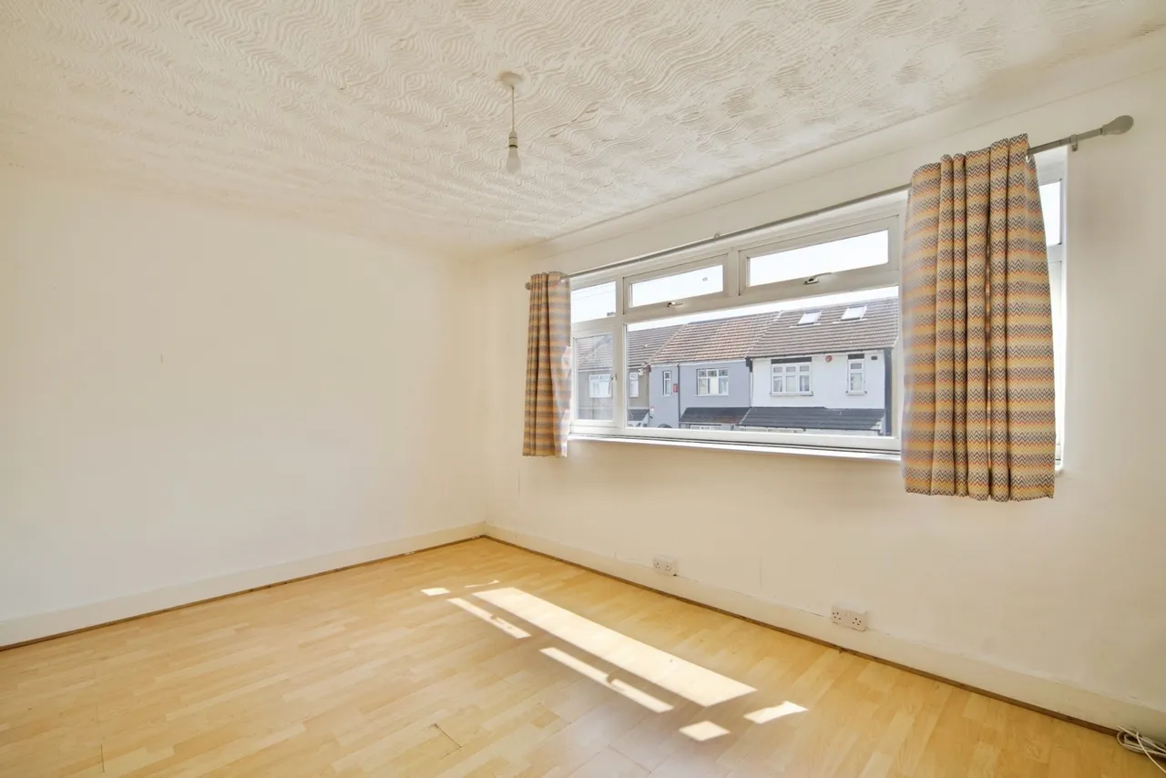 Stokes Road, East Ham, London, E6, photo 3