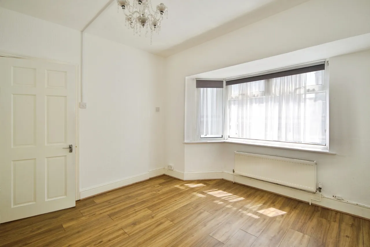 Stokes Road, East Ham, London, E6, photo 5