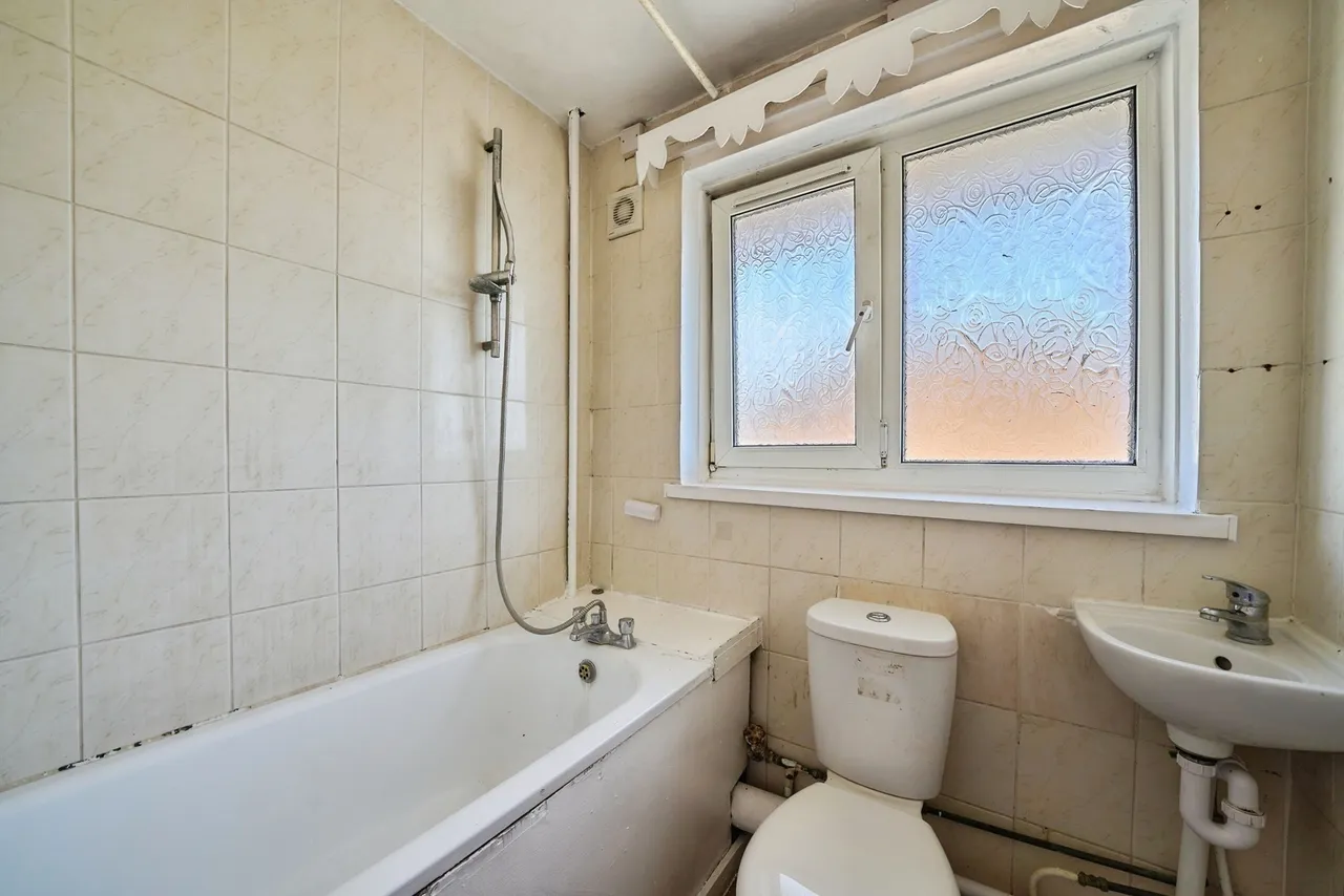 Trinity Gardens, London, E16, photo 16