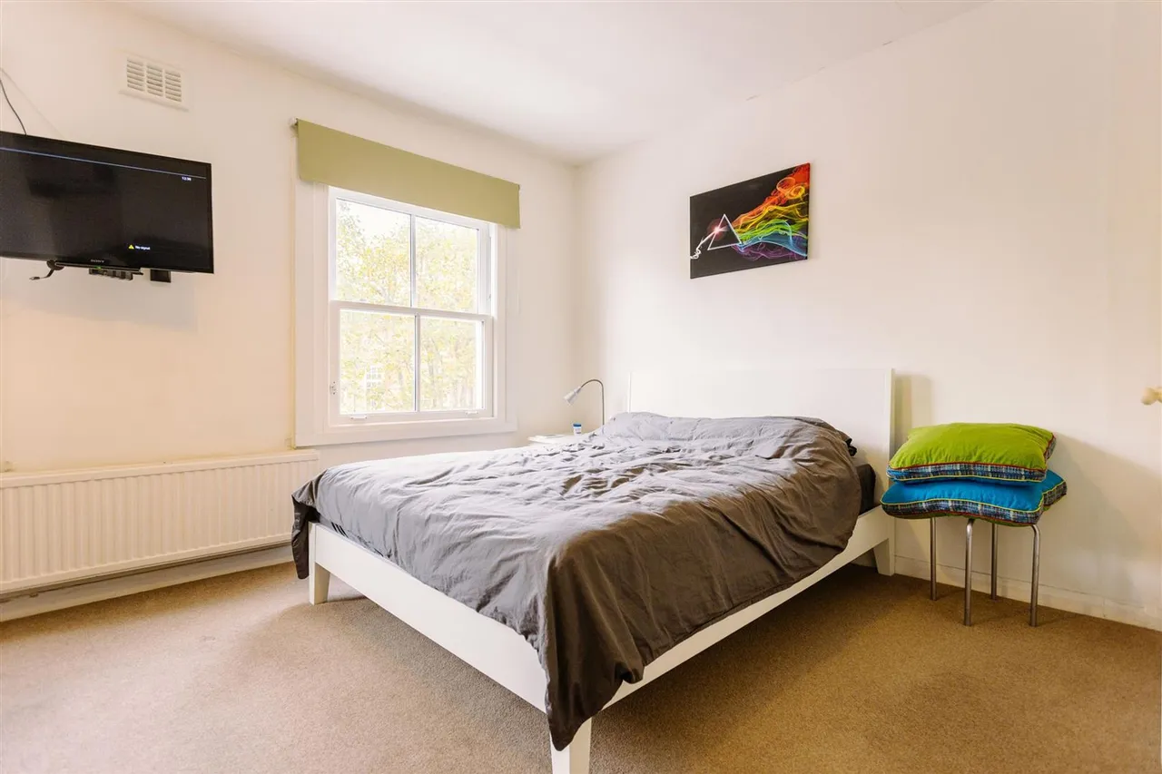 Woodstock Road, London, N4, photo 9