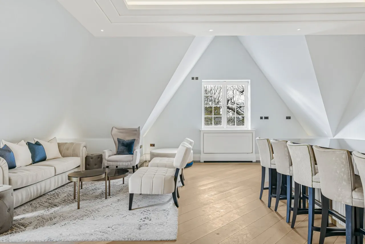 The Bishops Avenue, London, N2, photo 38