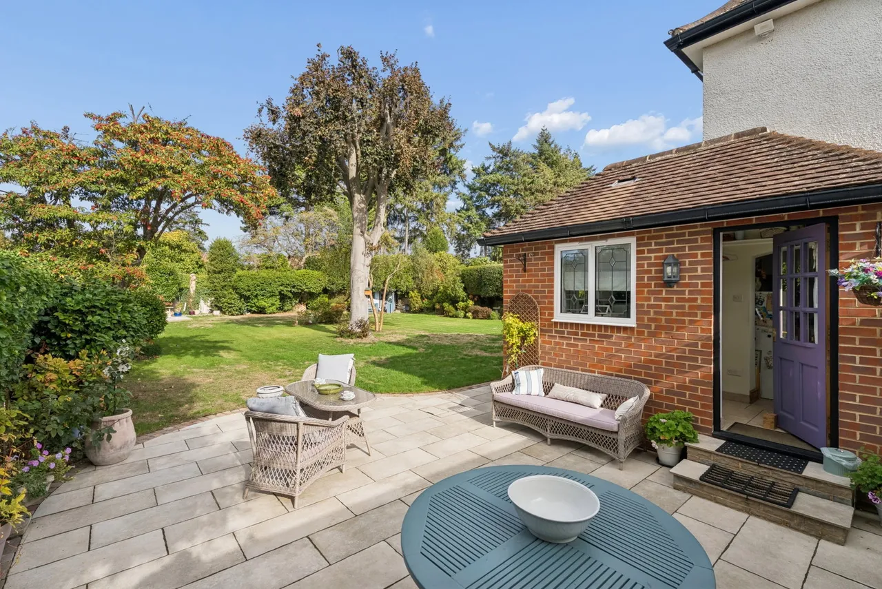 Clevehurst Close, Stoke Poges, SL2, photo 31