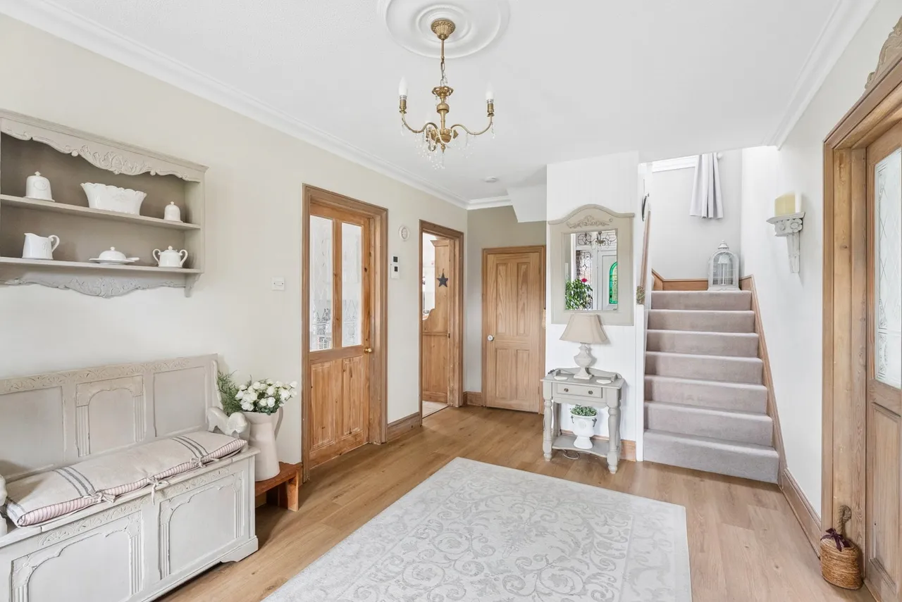 Clevehurst Close, Stoke Poges, SL2, photo 19
