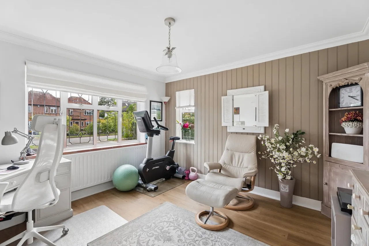 Clevehurst Close, Stoke Poges, SL2, photo 12