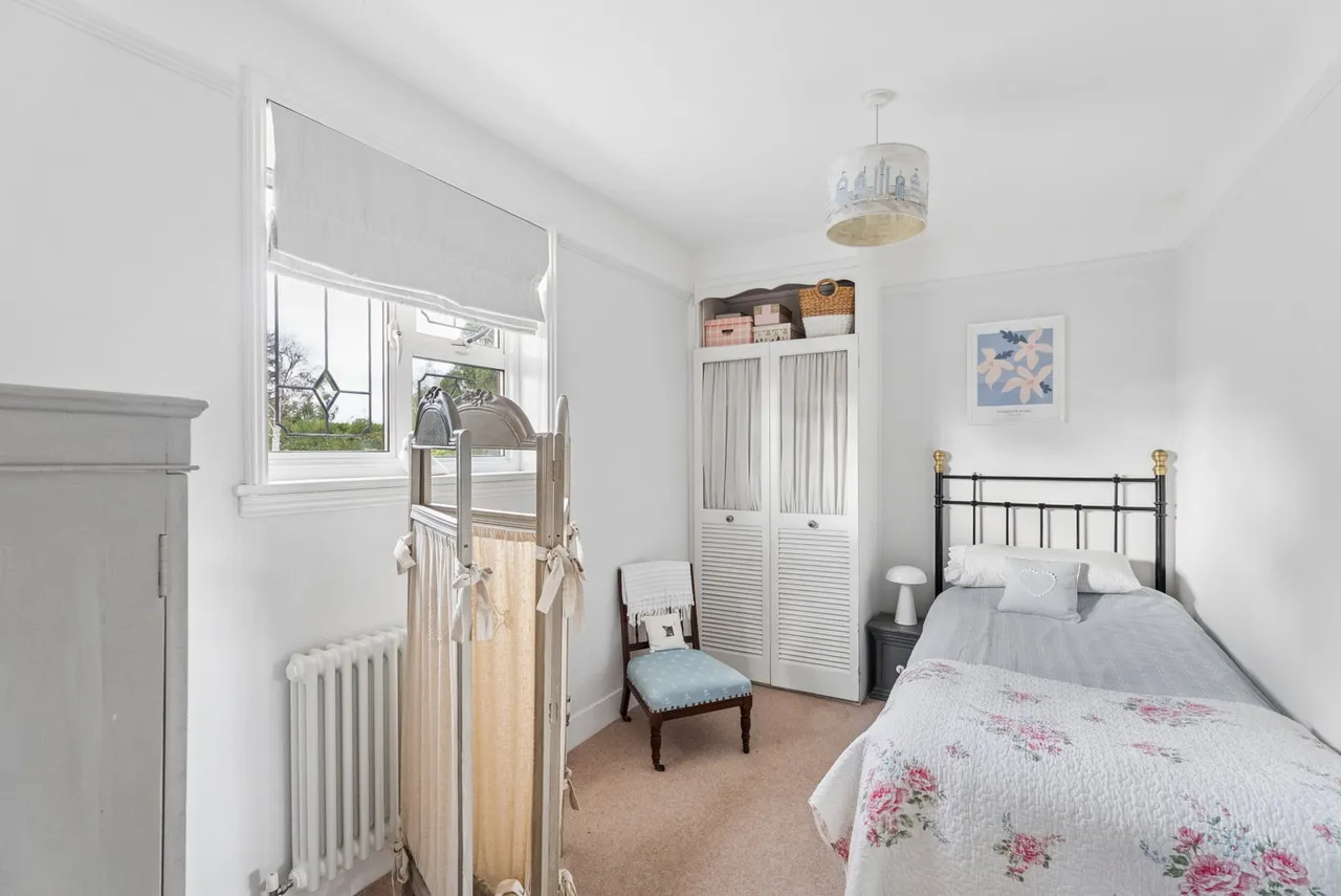 Clevehurst Close, Stoke Poges, SL2, photo 26