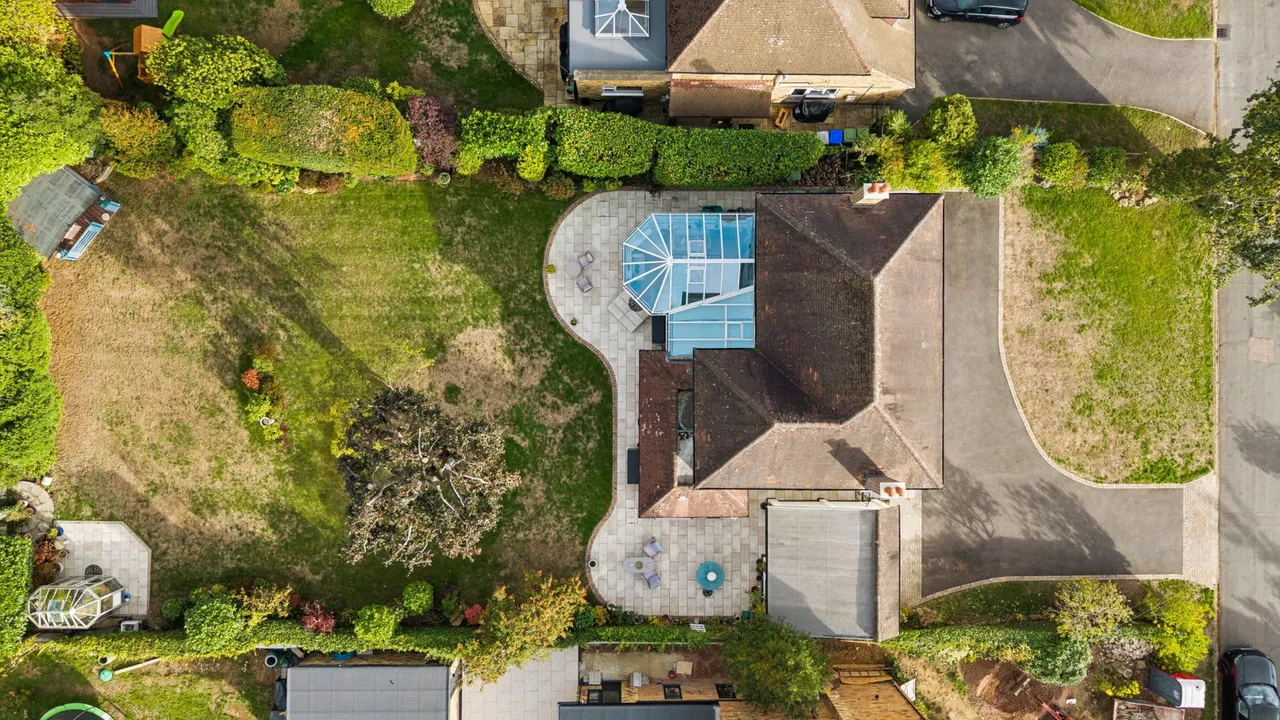 Clevehurst Close, Stoke Poges, SL2, photo 36