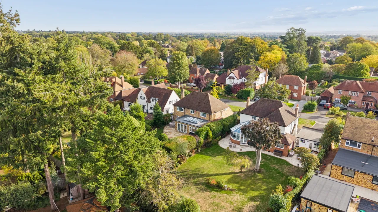 Clevehurst Close, Stoke Poges, SL2, photo 35
