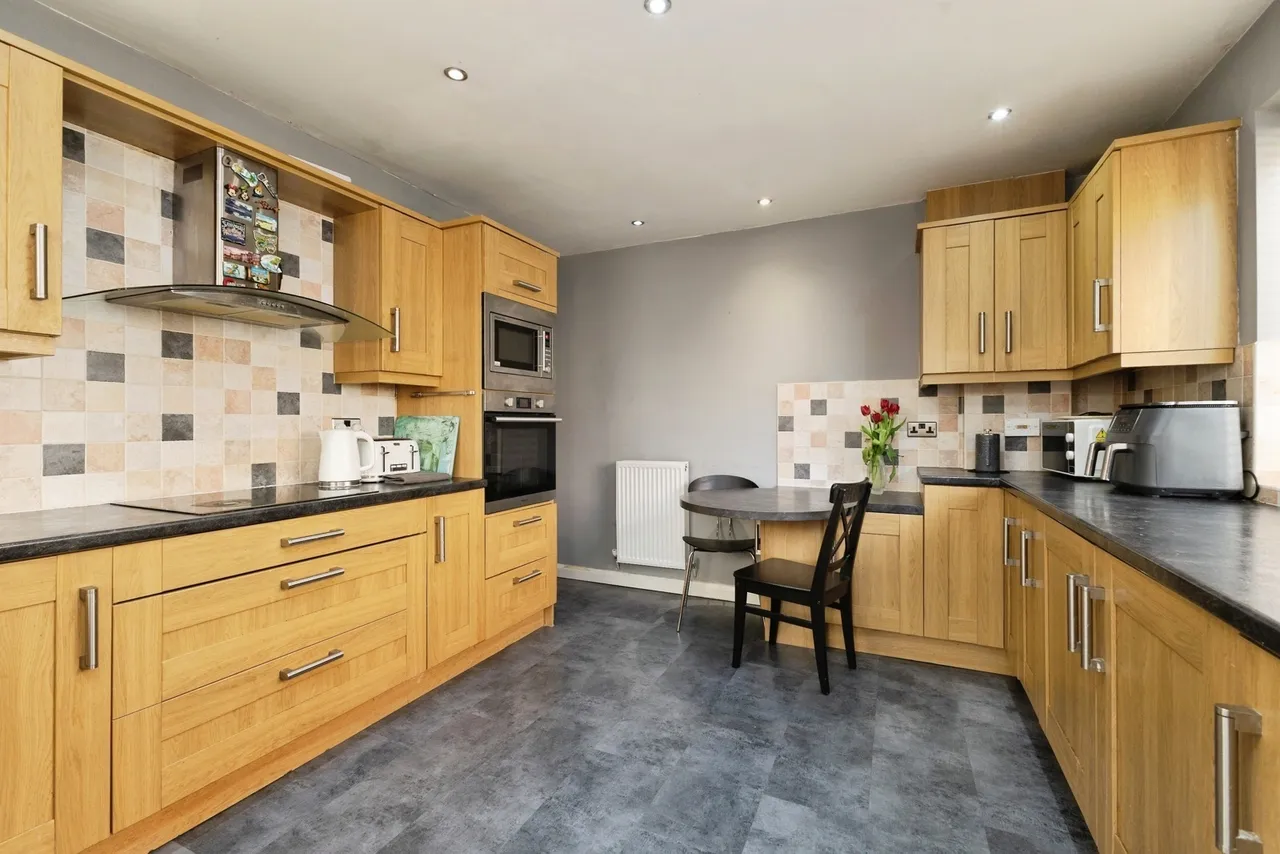Dunsmore Close, Maltby, TS8, photo 8