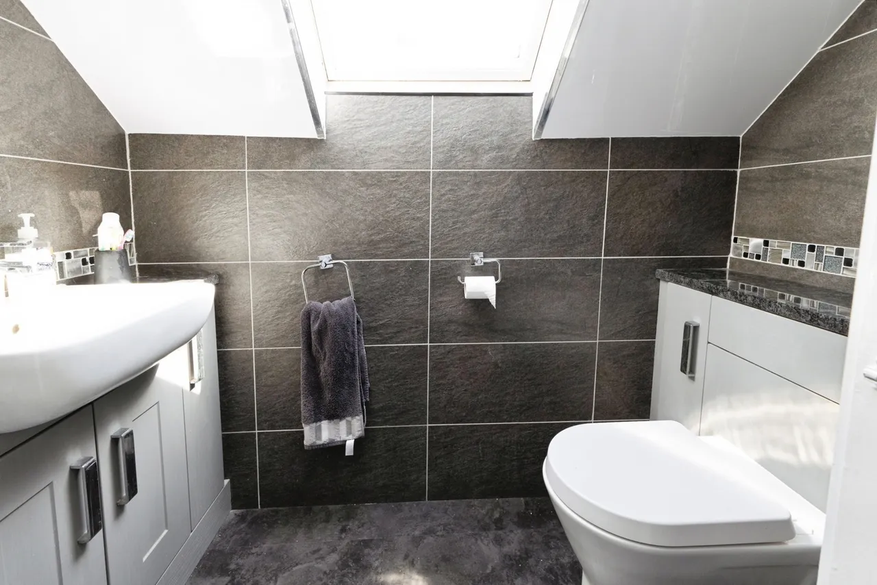 Dunsmore Close, Maltby, TS8, photo 19