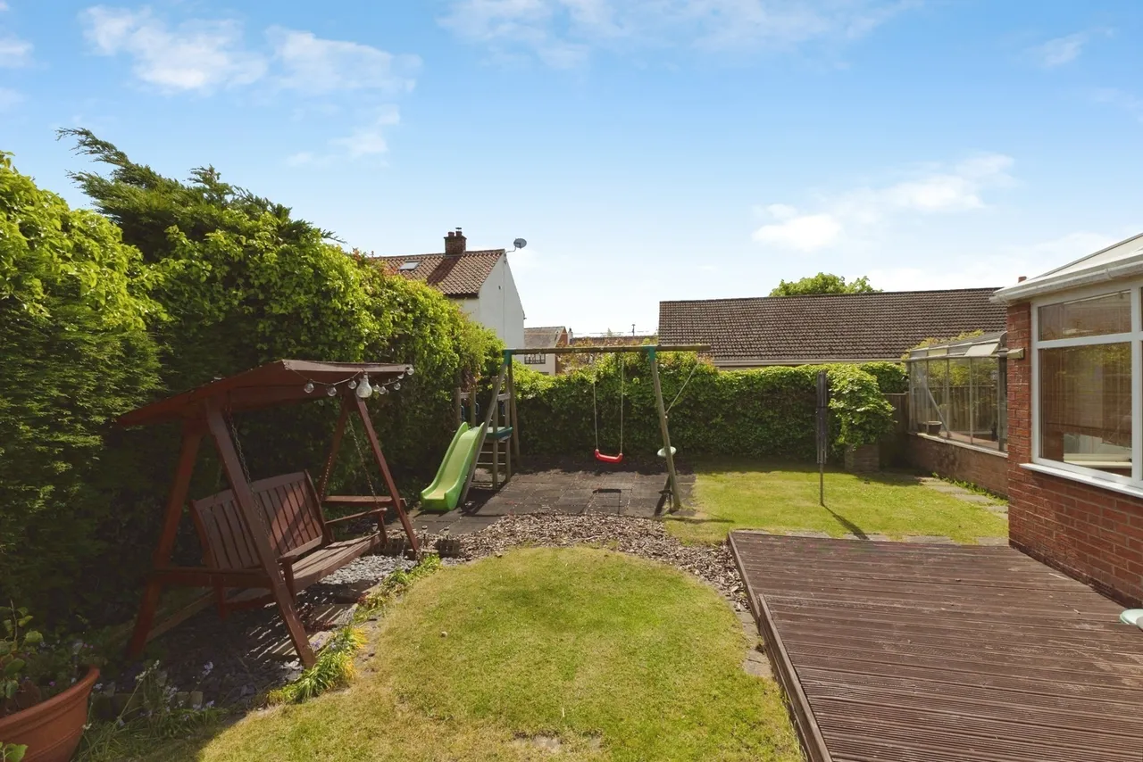 Dunsmore Close, Maltby, TS8, photo 21