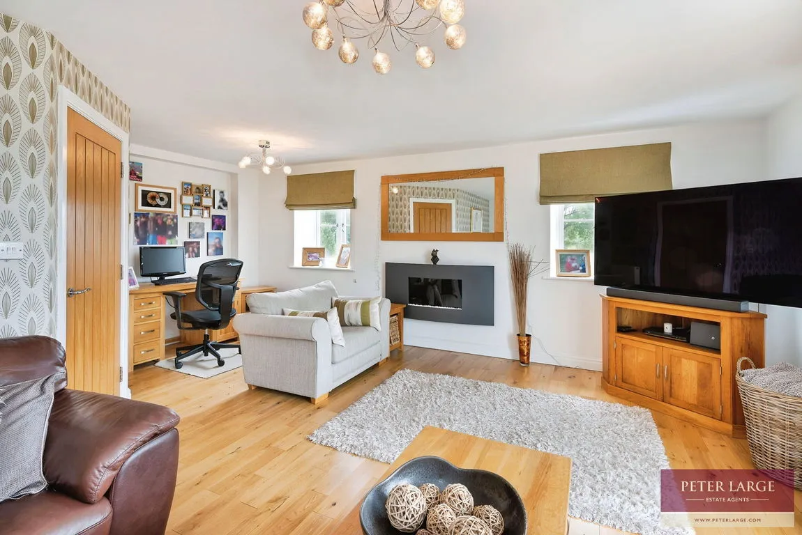 Prion Road, Denbigh, Denbighshire, LL16 5ST, photo 5