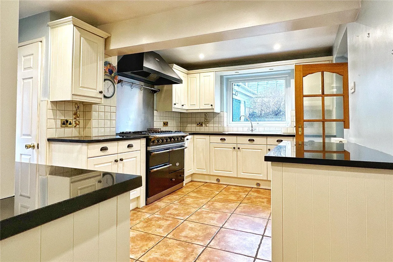 Hunt Avenue, Ashton-under-Lyne, OL7, photo 13