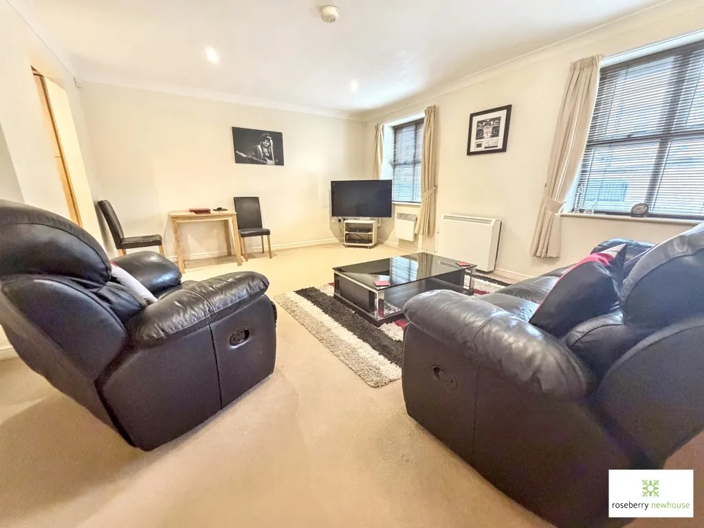 2 bed flat for sale, Balliol Court, Stokesley
