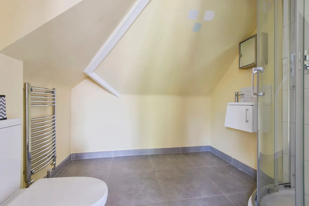Station Road, Lower Stondon, Henlow, Bedfordshire, SG16, photo 15
