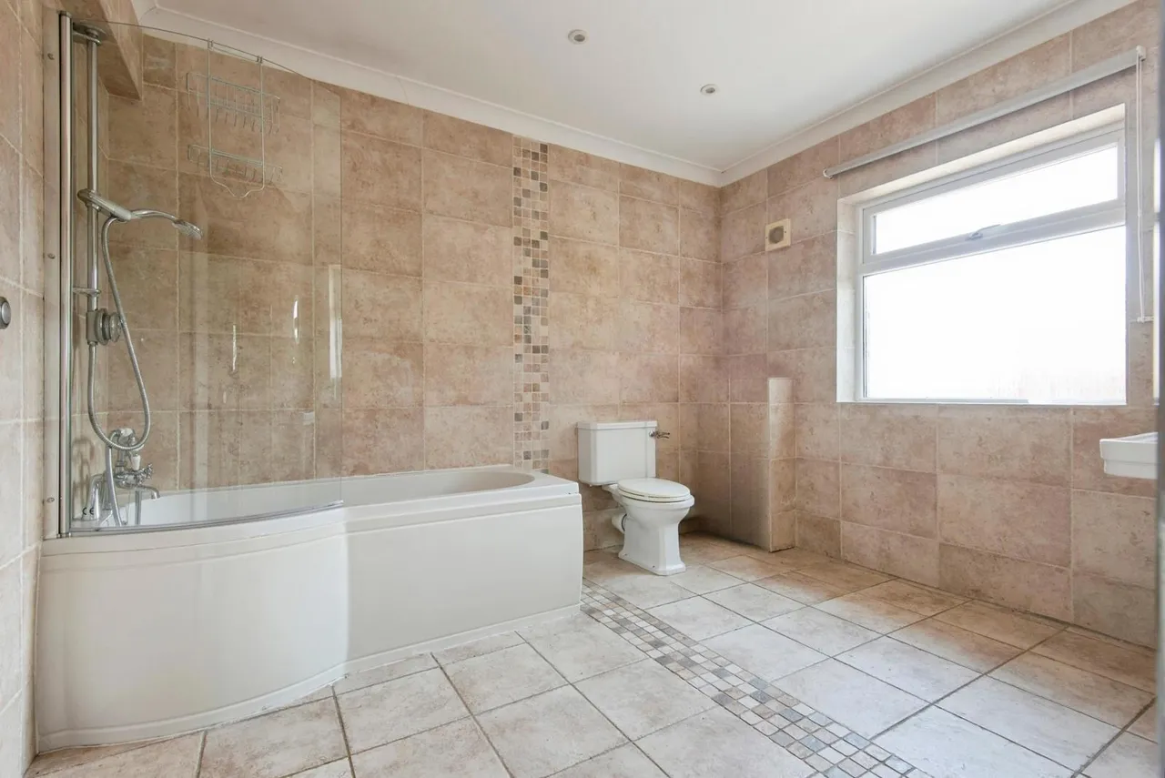 Station Road, Lower Stondon, Henlow, Bedfordshire, SG16, photo 14