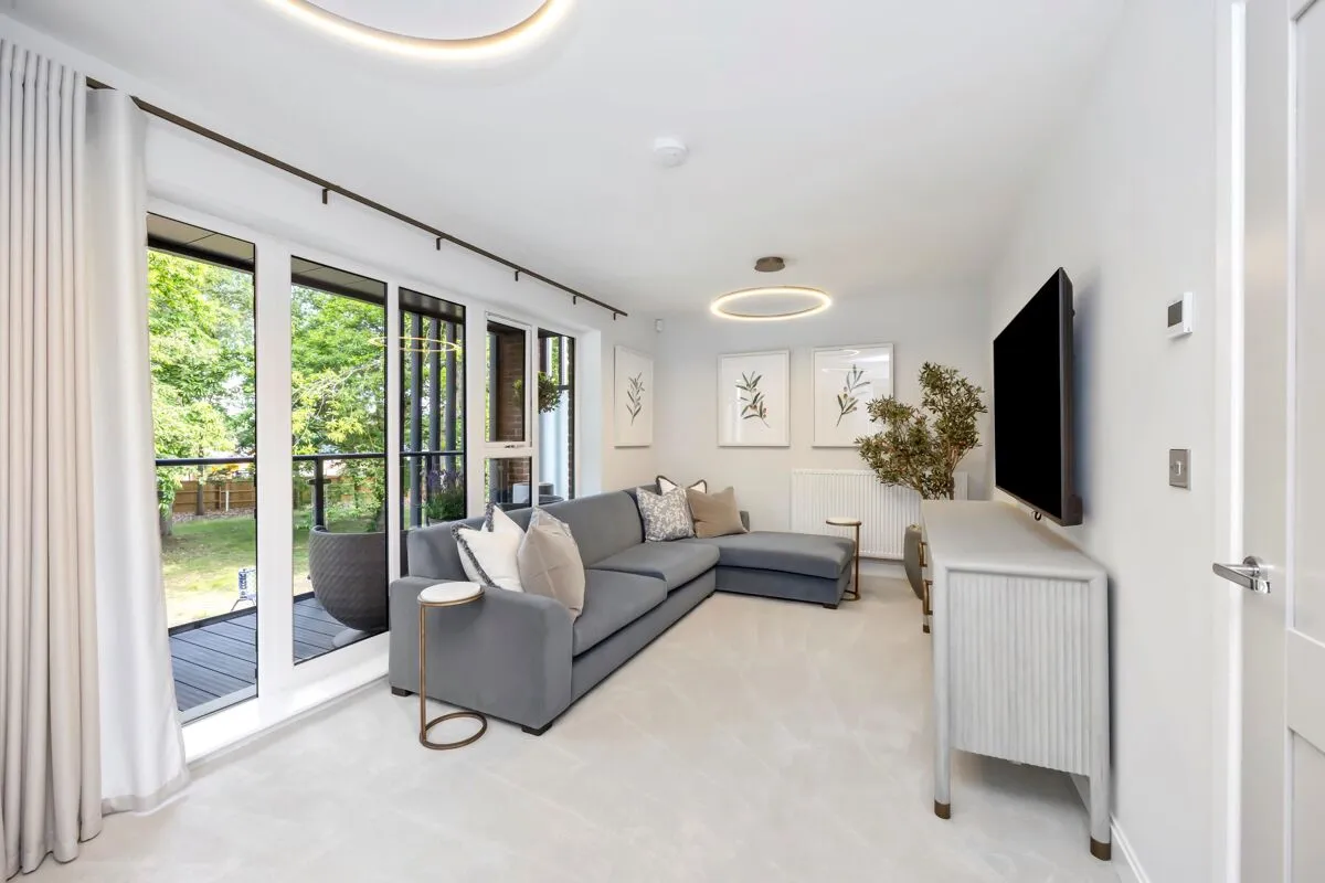 Brooklands Grove, Weybridge, KT13, photo 10
