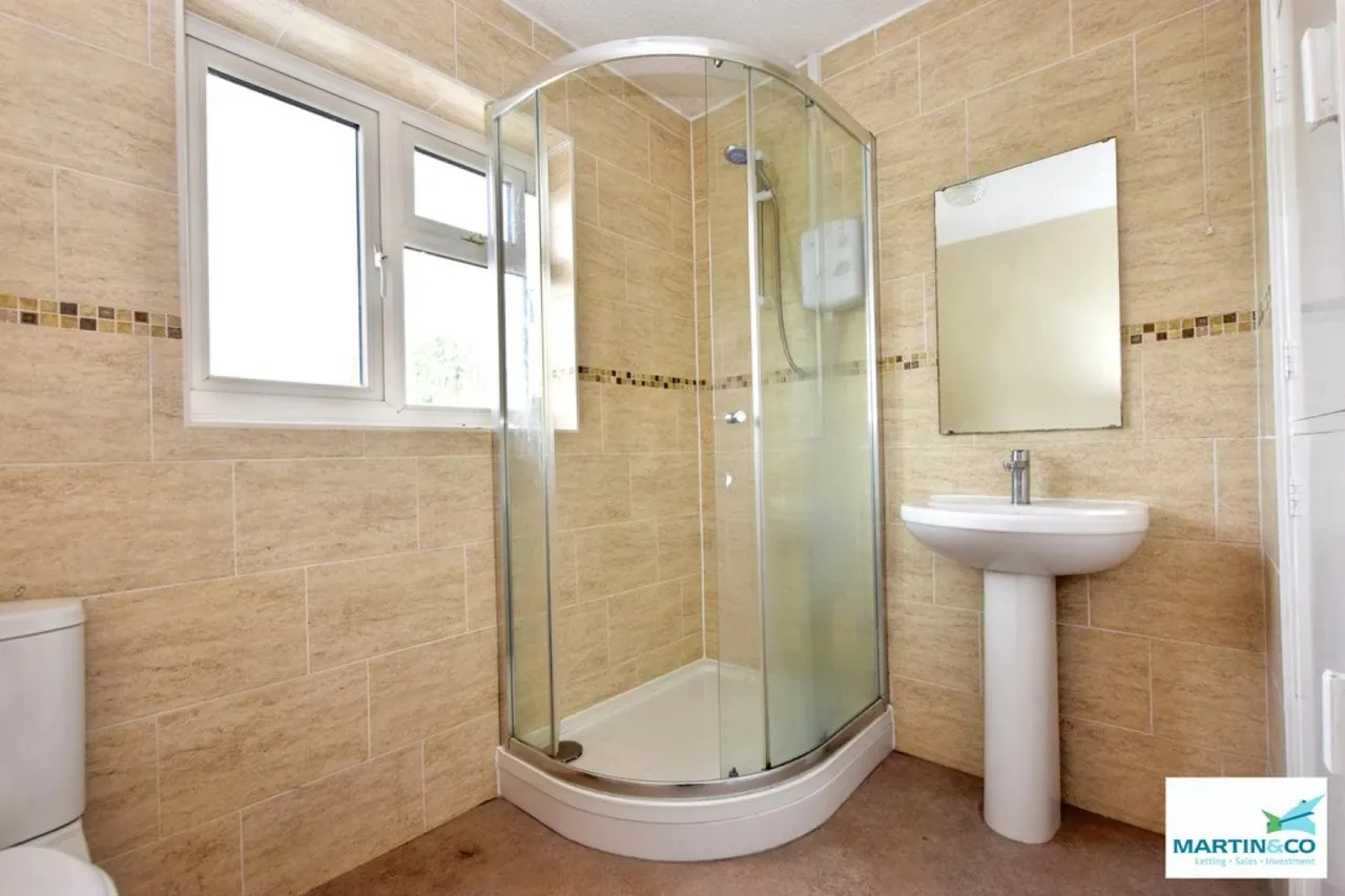 York Road, Hinckley, photo 10