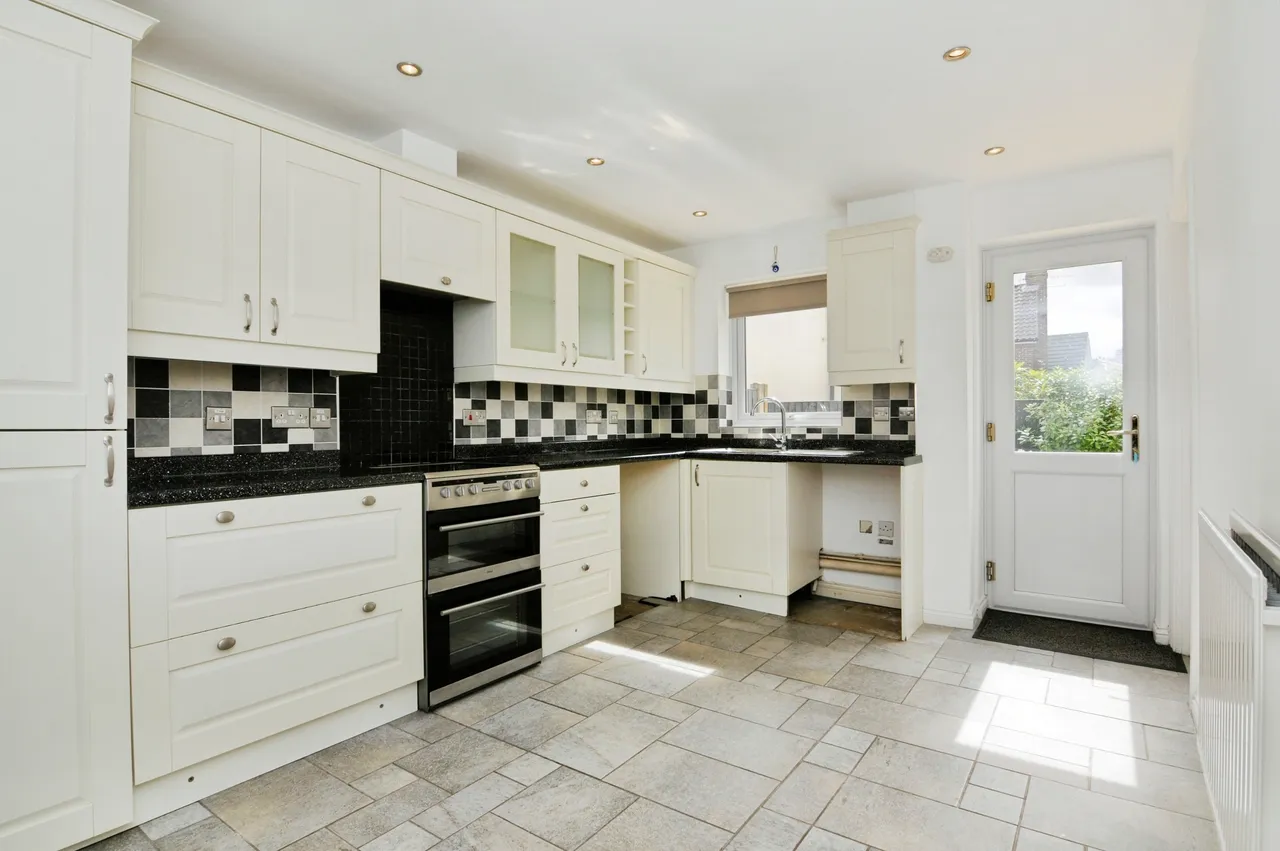 Ormesby Chine, Chelmsford, photo 3