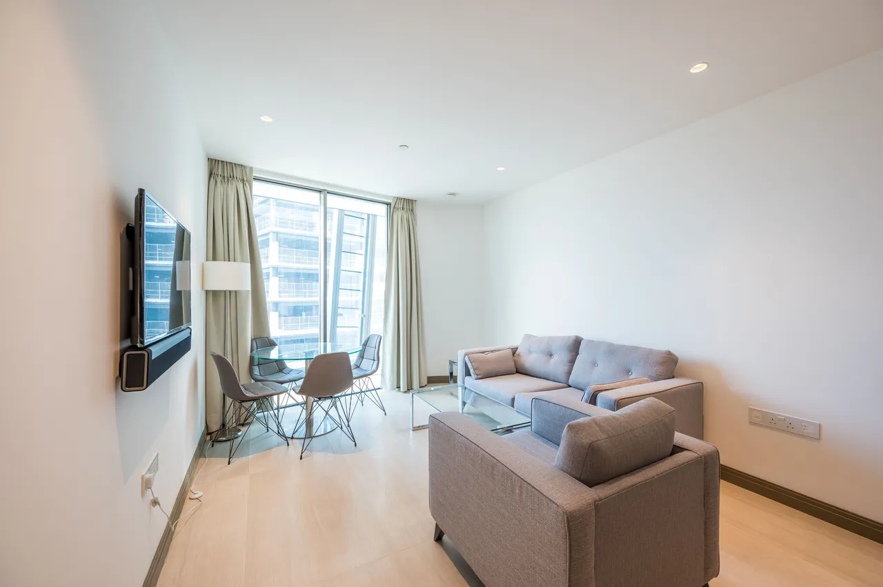 Apartment 47, 1 Blackfriars Road, London, photo 3