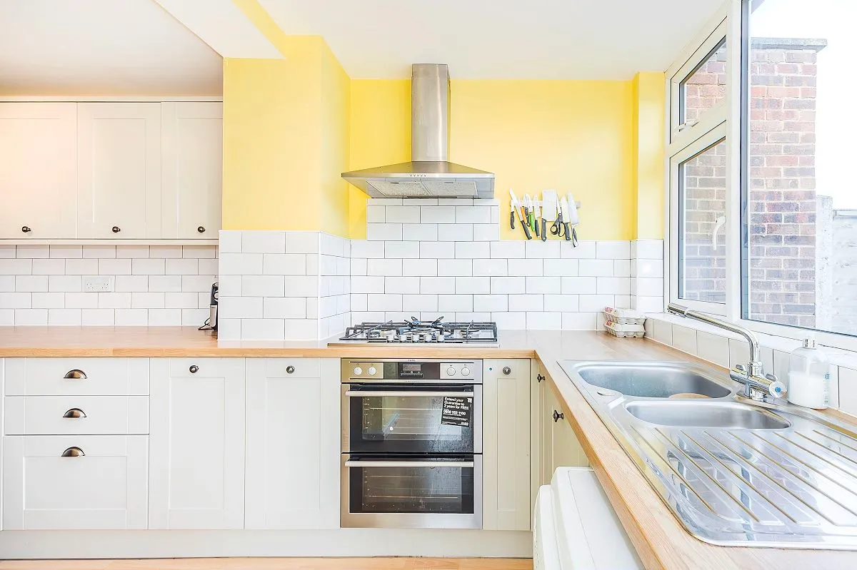 Wyfields, Ilford, Essex, IG5 0XJ, photo 10