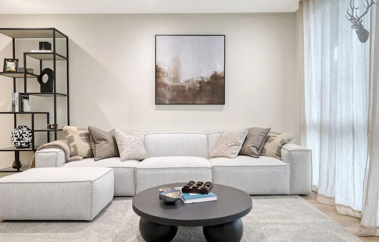 High Road, Chigwell, IG7, photo 7