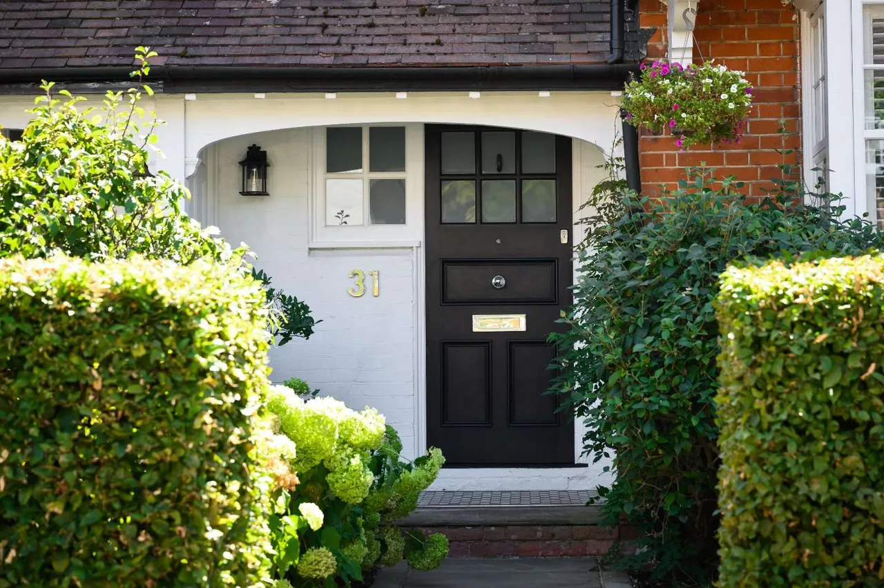 Westville Road, Thames Ditton, Surrey, KT7 0UH, photo 2