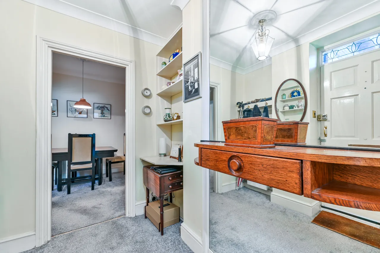 Garden Flat, 4 Camden Terrace, London, photo 6