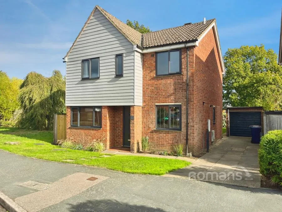 3 bed house for sale, Badshot Park, Badshot Lea, GU9