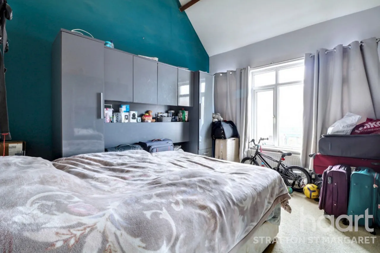 Salisbury Street, Swindon, SN1, photo 7