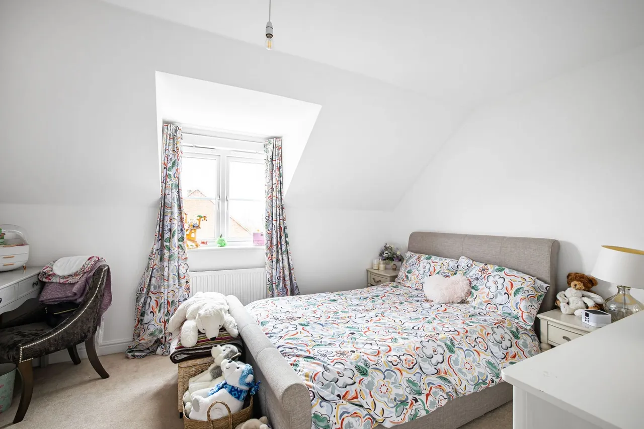 Kingshill Drive, High Wycombe, HP13, photo 12
