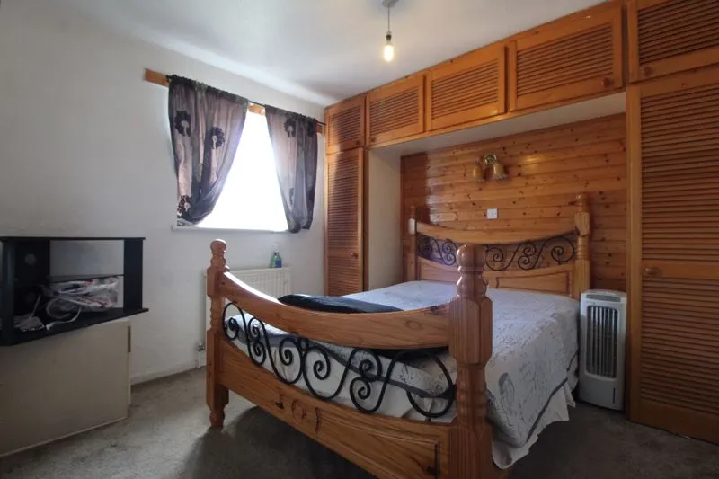 Fieldfare Green, Luton LU4 0YA, photo 11