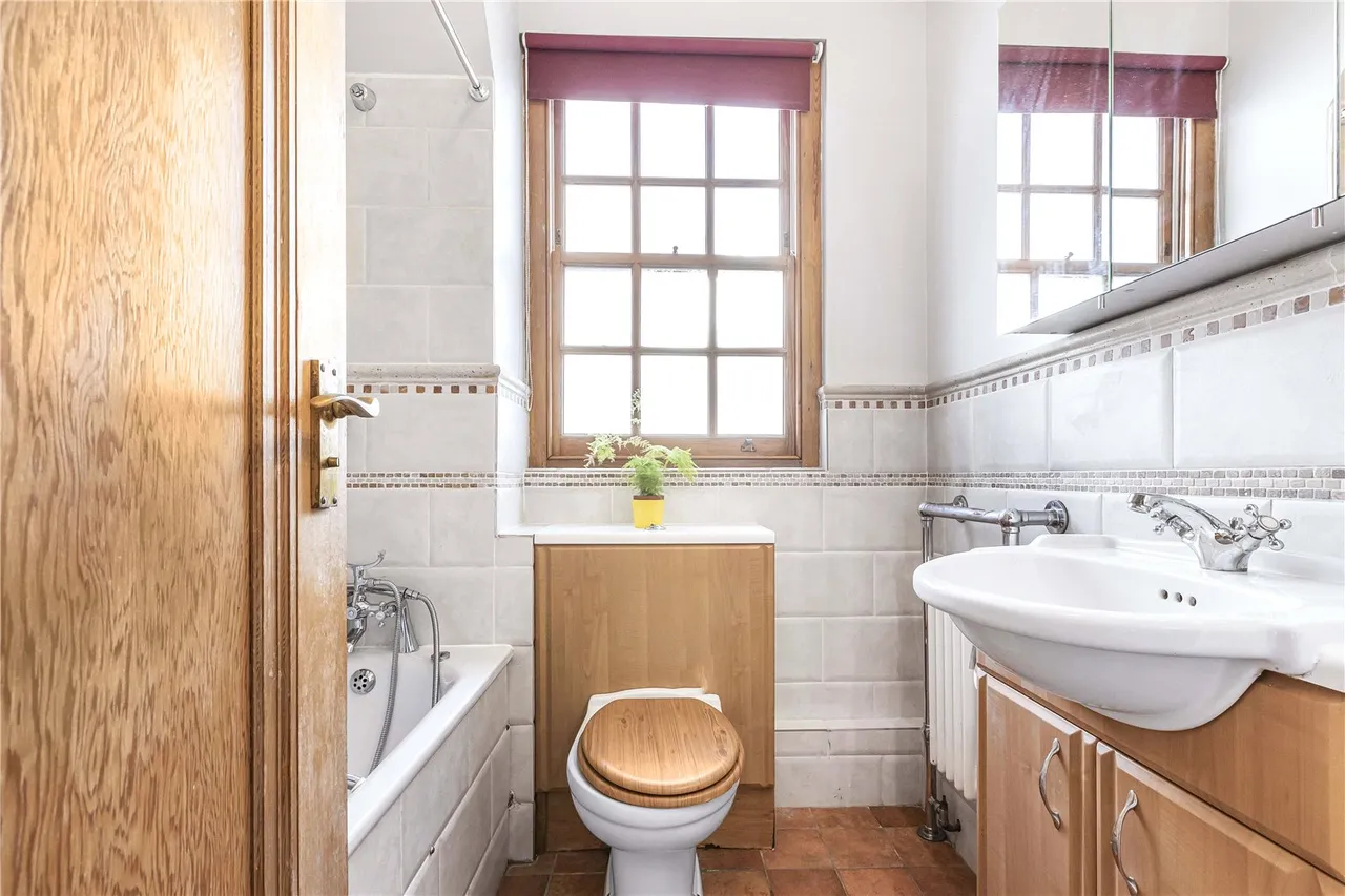 Wharton Street, London, WC1X, photo 9