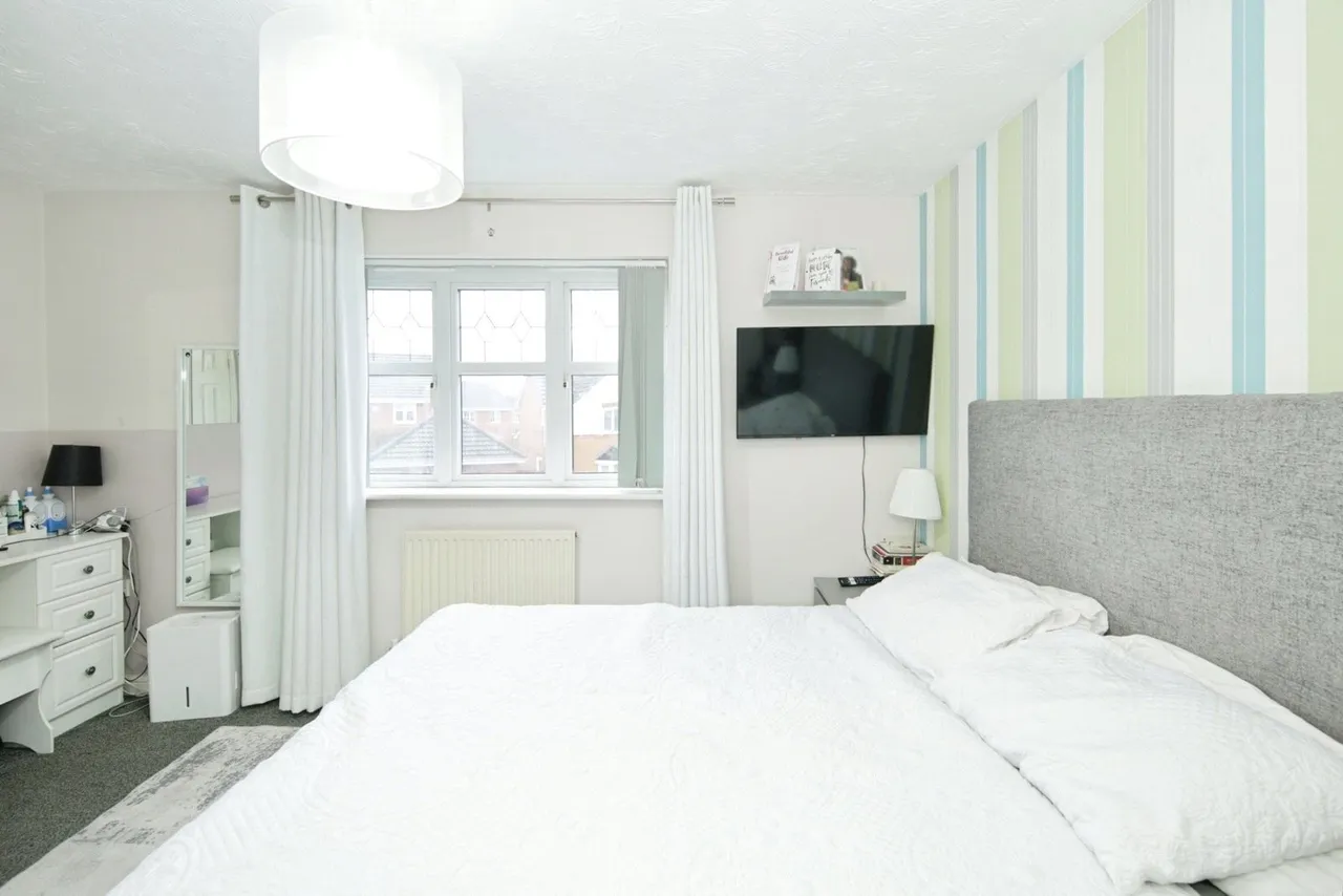 Northbourne Drive, Nuneaton, Warwickshire, CV11, photo 9