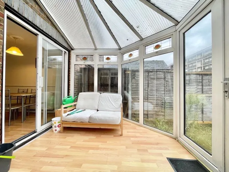 Kinburn Street, London SE16 6DN, photo 8